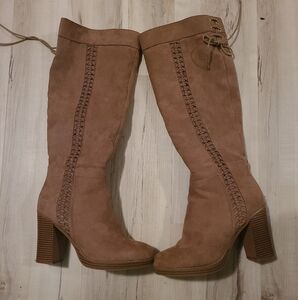 Women's Tan Boots